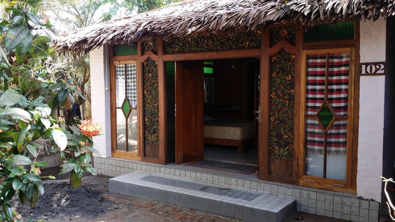 Villa Isabella Putri B&B Jepara Luaran gambar